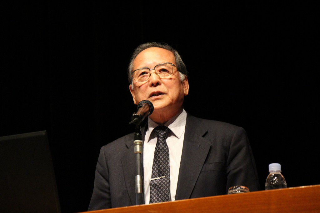 北海道医師会 会長 長瀬清氏には、医療の分野から登壇いただきました